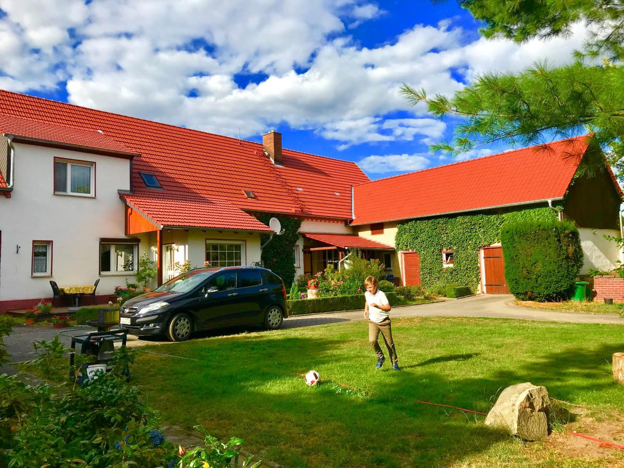 Top-Moderne Ferienwohnung Und Apartments Auf Frueherem Wunderschoenen Bauernhof Im Elbe-Elster-Kreis In Brandenburg Bei Herzberg-Elster, Schoenewalde, Holzdorf Schönewalde Exterior foto